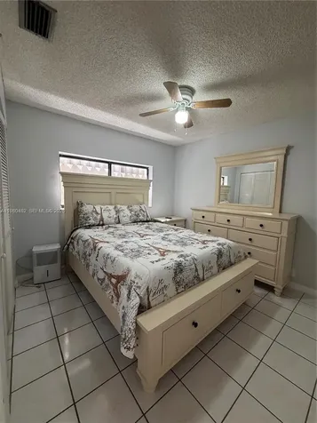 7792 W 29th Way Hialeah FL 33018