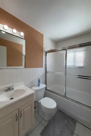 7792 W 29th Way Hialeah FL 33018