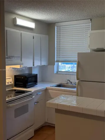 1801 S Treasure Drive North Bay Village FL 33141