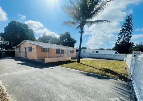 18425 NW 42nd Place Miami Gardens FL 33055