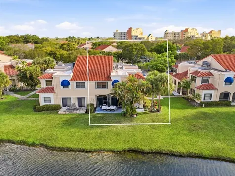 567 Racquet Club Road Weston FL 33326