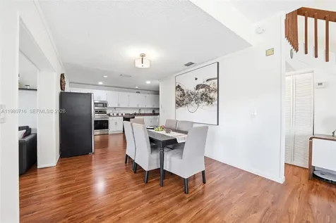 567 Racquet Club Road Weston FL 33326