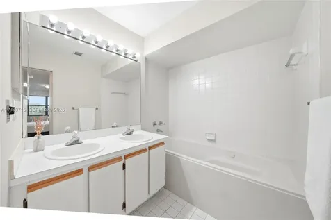 567 Racquet Club Road Weston FL 33326