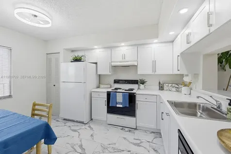 1200 SW 137th Avenue Pembroke Pines FL 33027