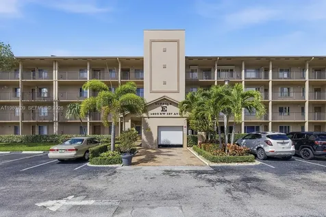 1200 SW 137th Avenue Pembroke Pines FL 33027