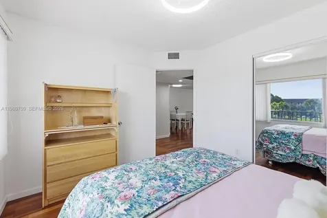 1200 SW 137th Avenue Pembroke Pines FL 33027