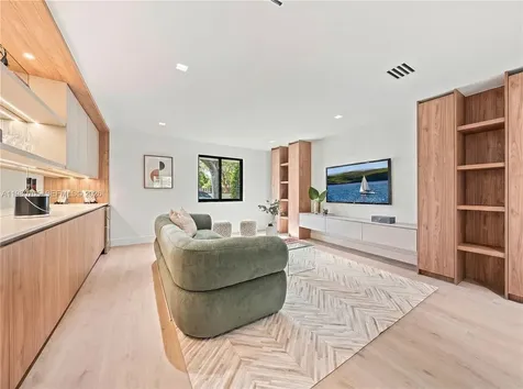 14323 SW 80th Avenue Palmetto Bay FL 33158