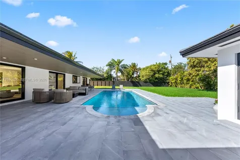 14323 SW 80th Avenue Palmetto Bay FL 33158