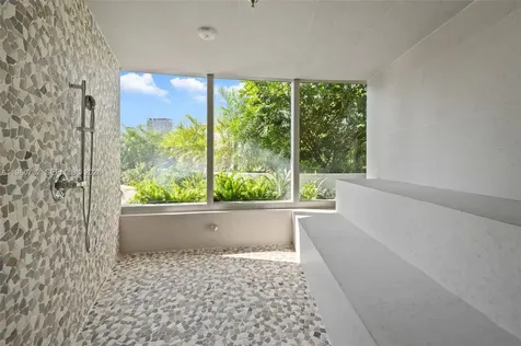 700 NE 24th Miami FL 33137