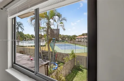 11160 NW 37th Street Sunrise FL 33351
