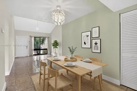 11160 NW 37th Street Sunrise FL 33351
