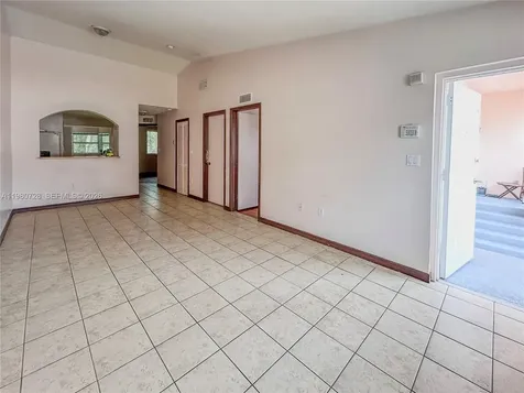 1270 SE 28th Court Homestead FL 33035