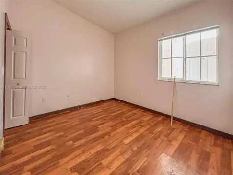 1270 SE 28th Court Homestead FL 33035