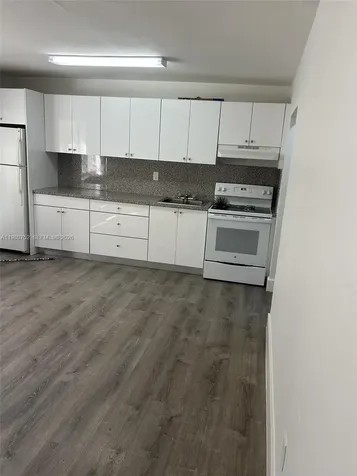 34 W 31st Street Hialeah FL 33012