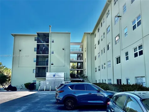 1425 Arthur Street Hollywood FL 33020