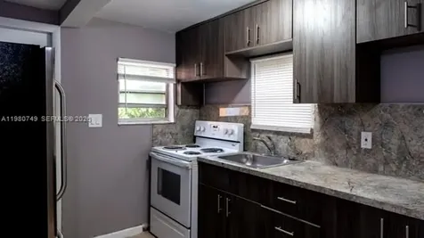 2378 NW 60th Street Miami FL 33142