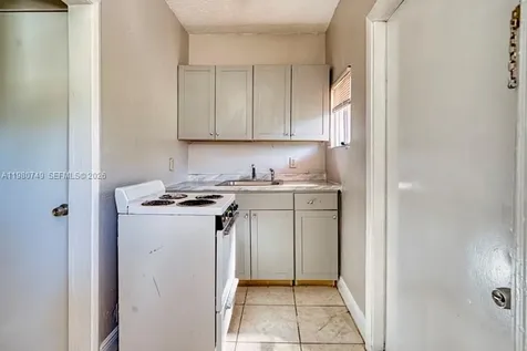 2378 NW 60th Street Miami FL 33142