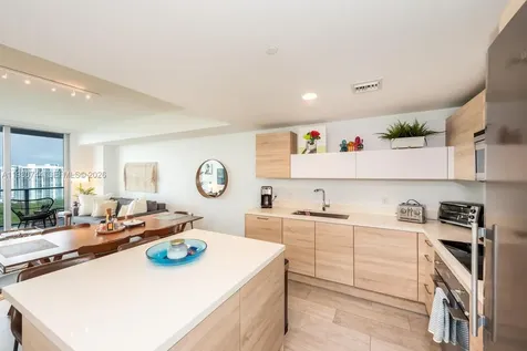 16385 Biscayne Boulevard North Miami Beach FL 33160