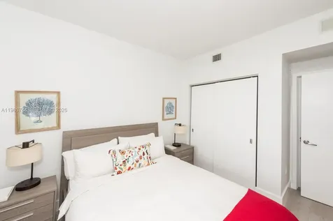 16385 Biscayne Boulevard North Miami Beach FL 33160