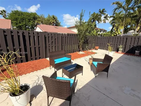 6641 NW 174th Terrace Hialeah FL 33015