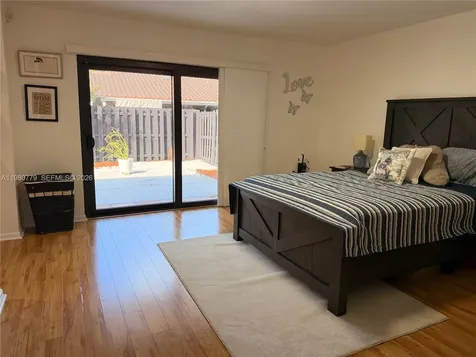 6641 NW 174th Terrace Hialeah FL 33015
