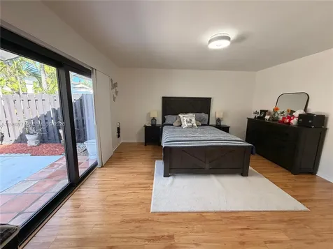 6641 NW 174th Terrace Hialeah FL 33015