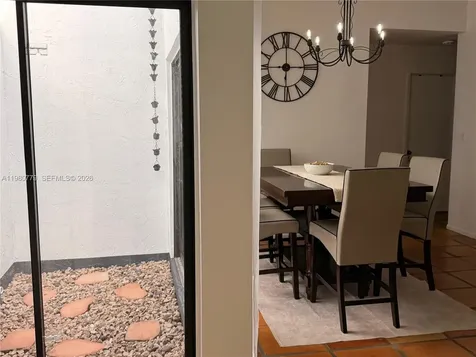 6641 NW 174th Terrace Hialeah FL 33015