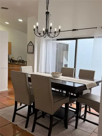 6641 NW 174th Terrace Hialeah FL 33015