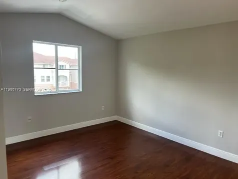 8826 W Flagler Street Miami FL 33174