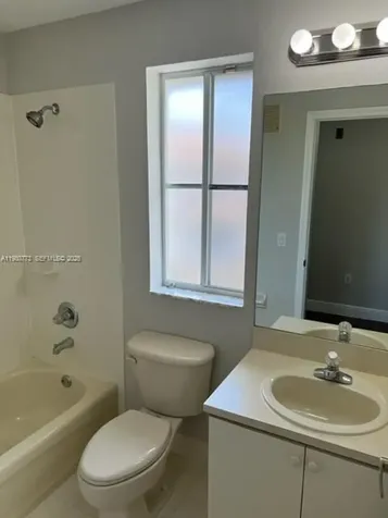 8826 W Flagler Street Miami FL 33174