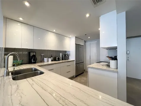 1717 N Bayshore Drive Miami FL 33132
