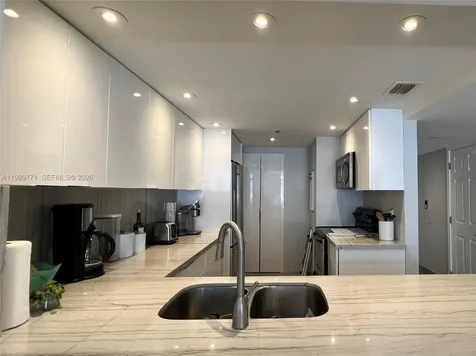 1717 N Bayshore Drive Miami FL 33132