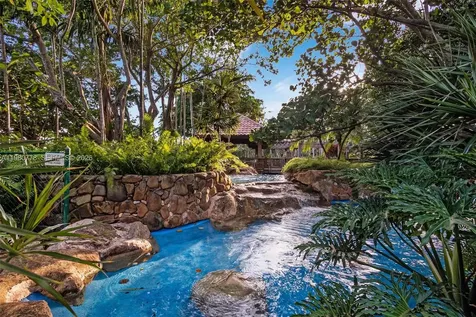 2000 Towerside Terrace Miami FL 33138