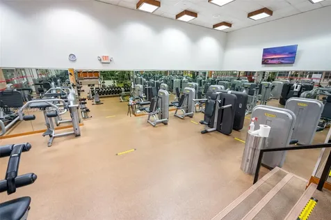 2000 Towerside Terrace Miami FL 33138