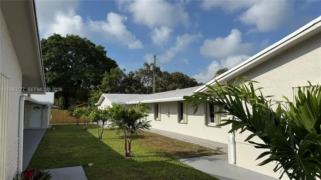216 NW 12th Street Pompano Beach FL 33060