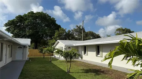 216 NW 12th Street Pompano Beach FL 33060