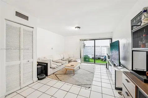 1901 NW S River Drive Miami FL 33125