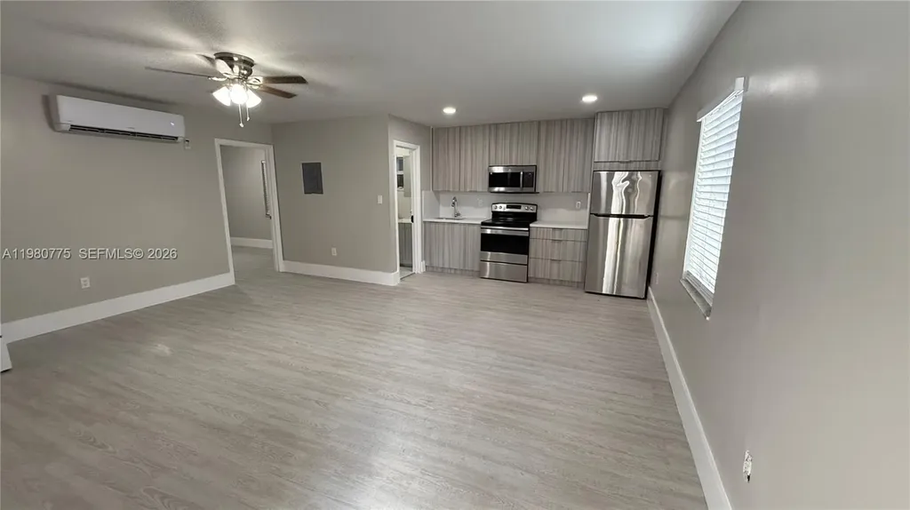 220 NW 12th Street Pompano Beach FL 33060