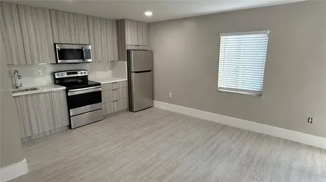 220 NW 12th Street Pompano Beach FL 33060