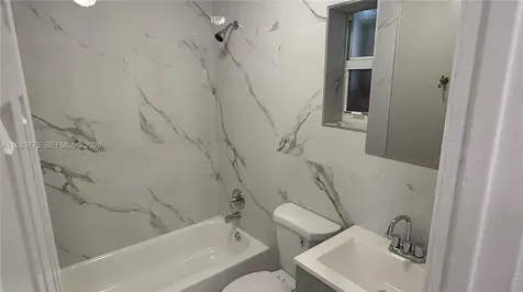 220 NW 12th Street Pompano Beach FL 33060