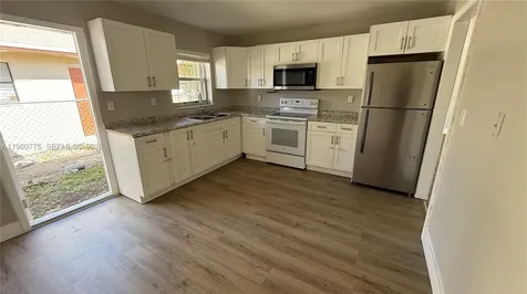 220 NW 12th Street Pompano Beach FL 33060