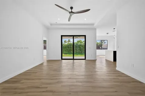 3040 NW 24th Street Fort Lauderdale FL 33311