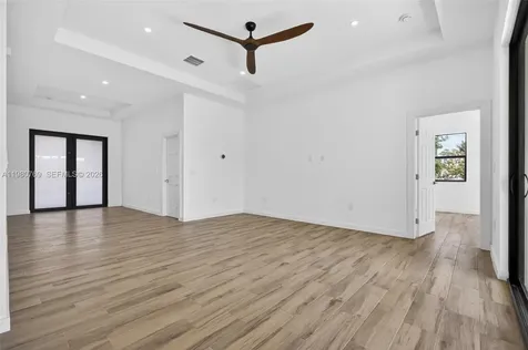 3040 NW 24th Street Fort Lauderdale FL 33311