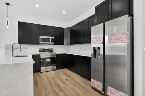 3040 NW 24th Street Fort Lauderdale FL 33311