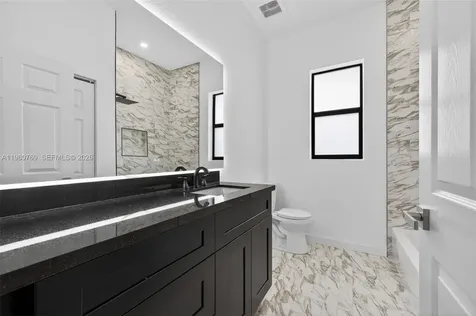 3040 NW 24th Street Fort Lauderdale FL 33311
