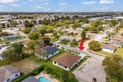 3040 NW 24th Street Fort Lauderdale FL 33311