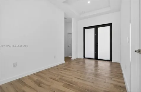 3040 NW 24th Street Fort Lauderdale FL 33311