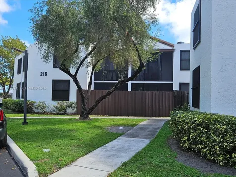 216 Lake Pointe Drive Oakland Park FL 33309