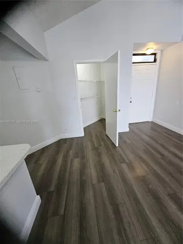 216 Lake Pointe Drive Oakland Park FL 33309