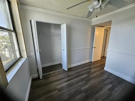 216 Lake Pointe Drive Oakland Park FL 33309